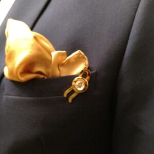 Collar Pin