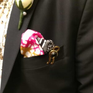 Collar Pin