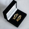 Collar Pin