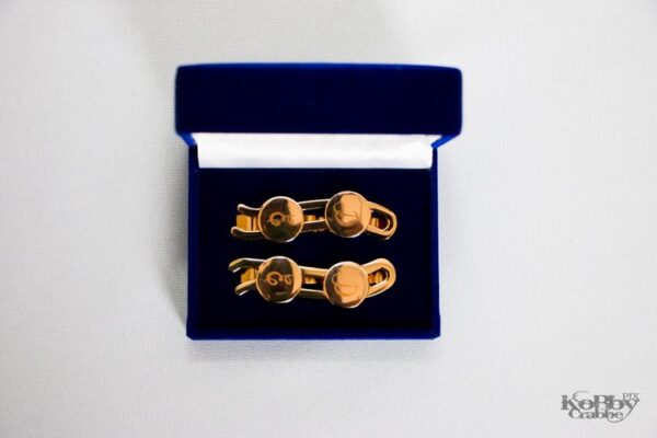 Collar Pin